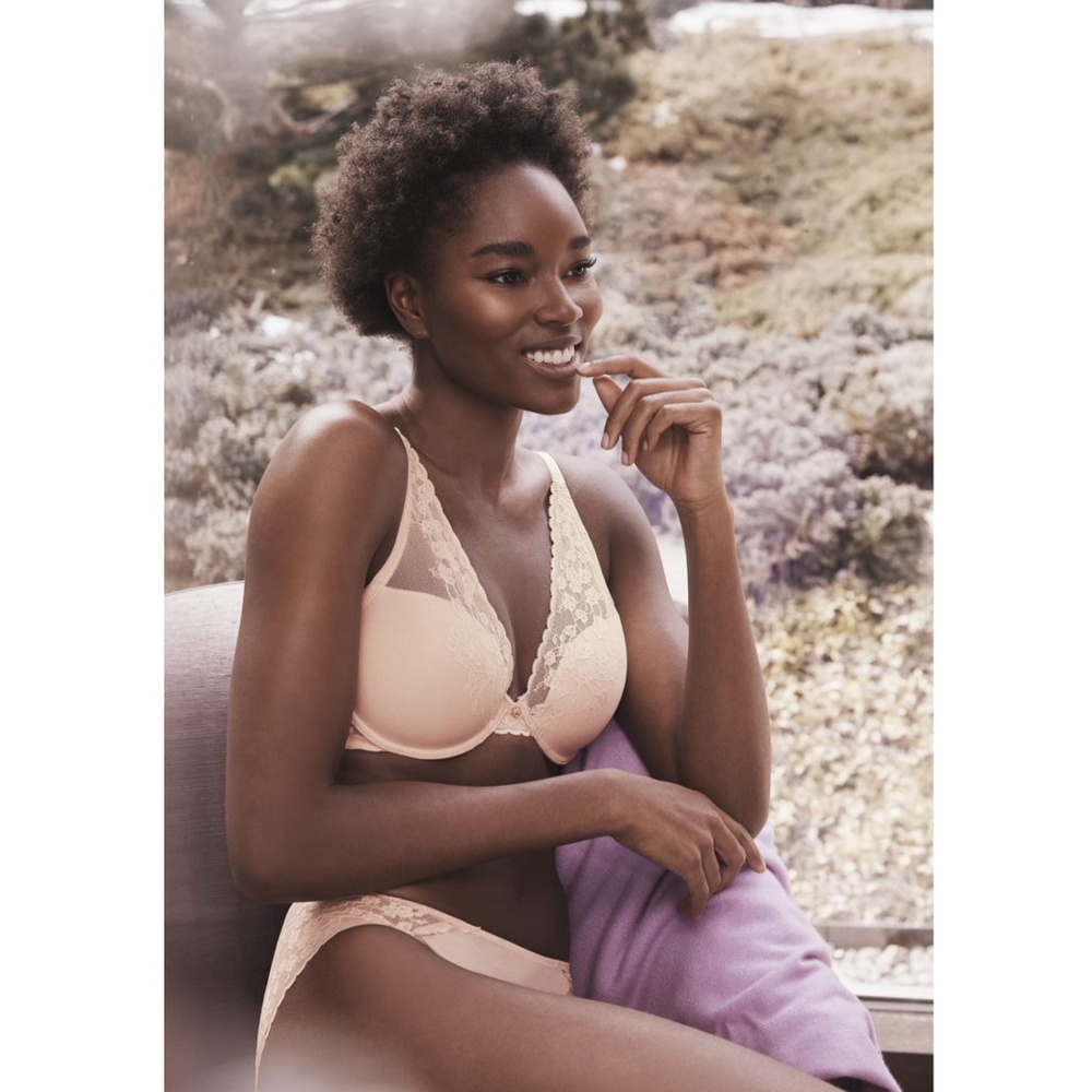 Natori Cherry Blossom Convertible Bra